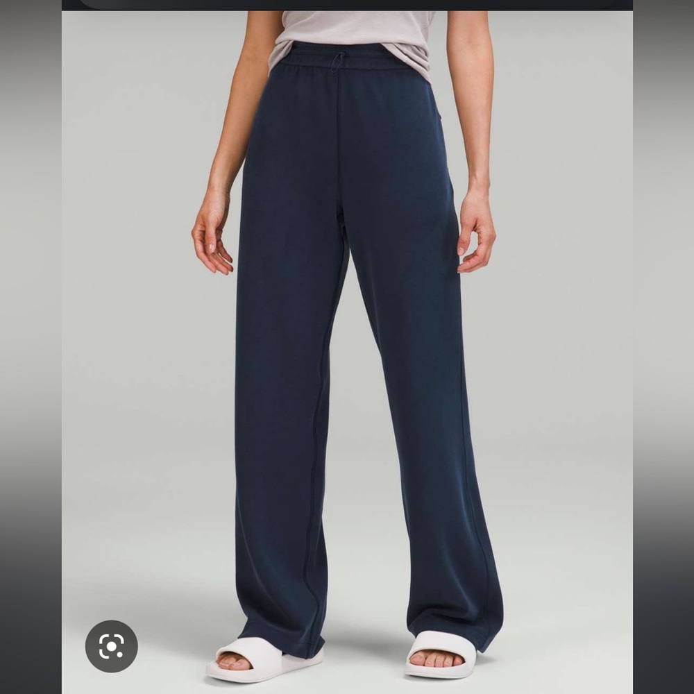 COPY - Lululemon high rise softstreme pants